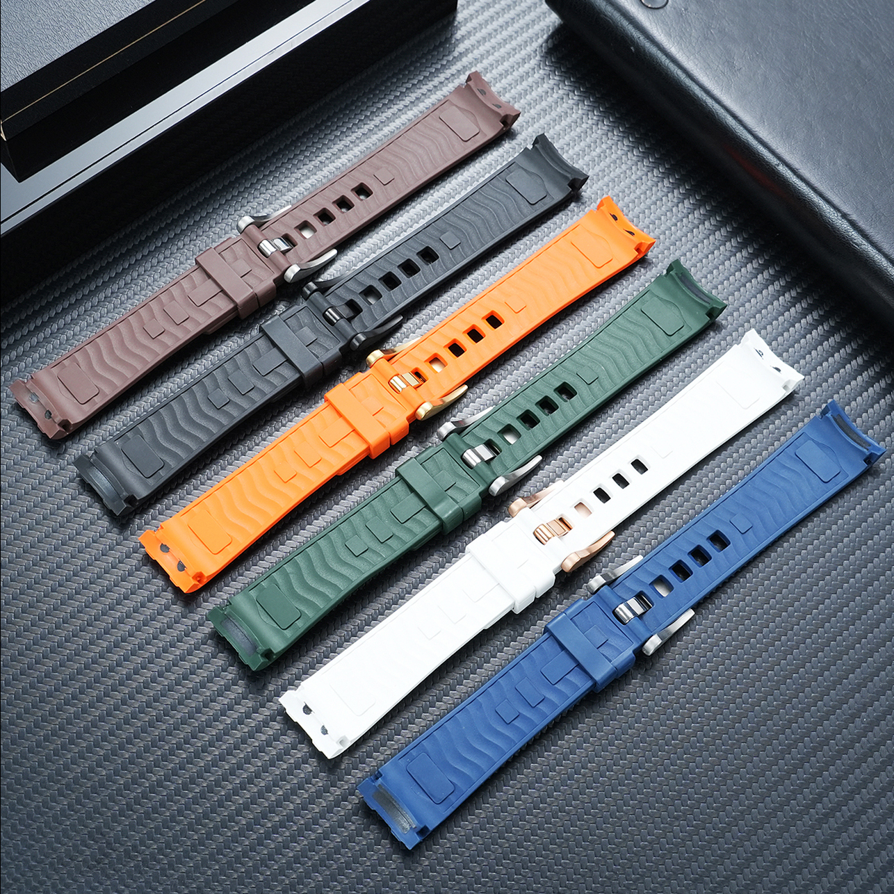Image reading unavailable; watch strap product photo 6