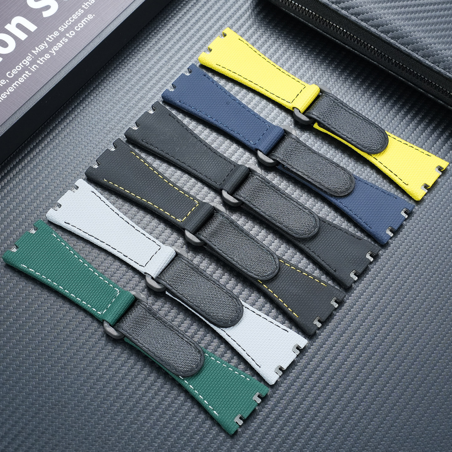 FKM Rubber Watch Band with Metal Quick Release for AP Royal Oak Offshore 26420