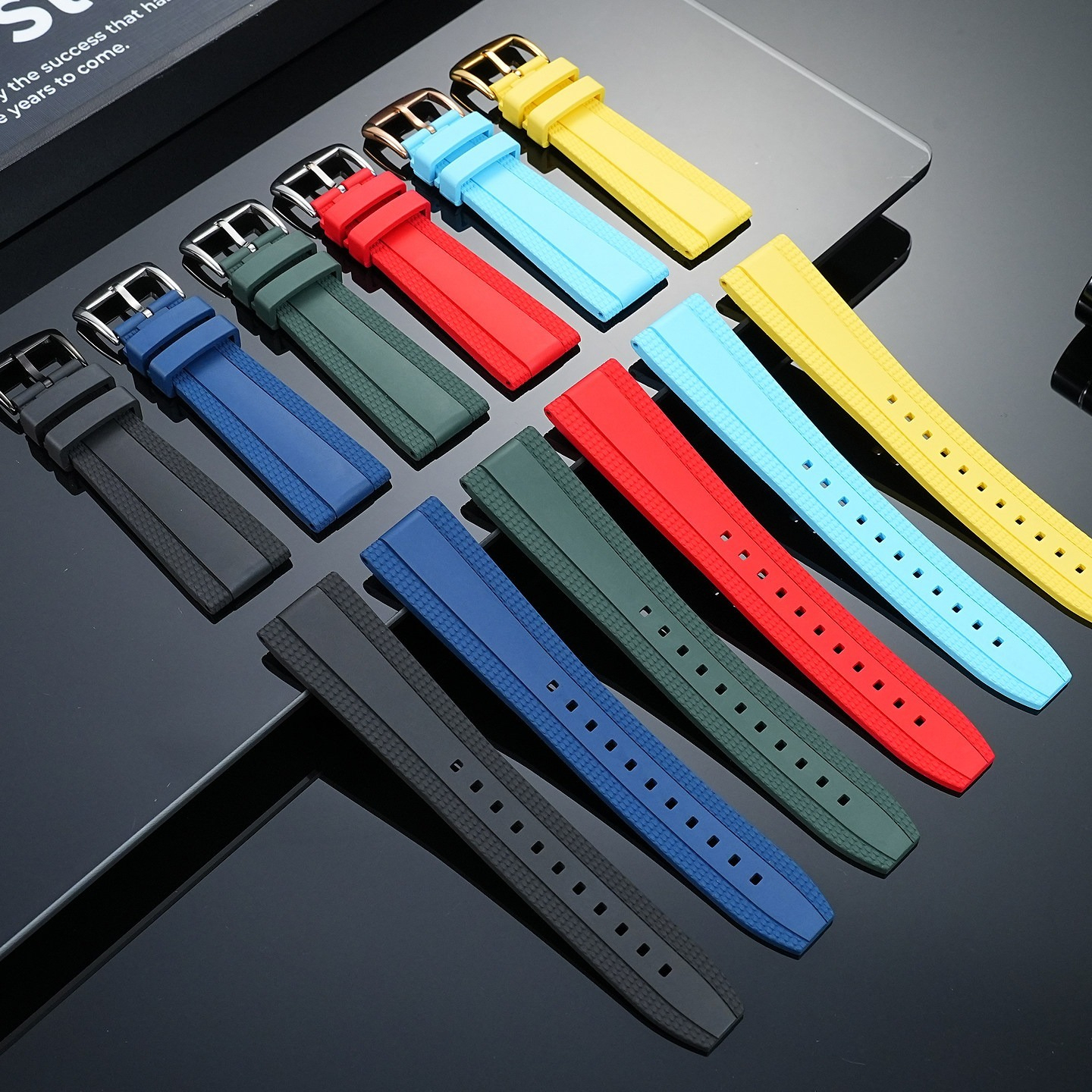 FKM Rubber Watch Band for Breitling Avenger / Superocean / Navitimer