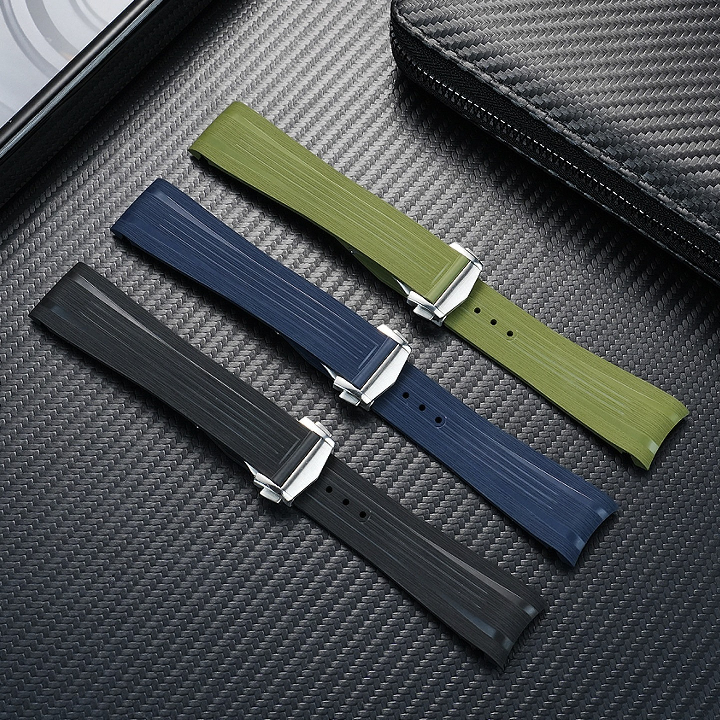 Curved End FKM Rubber Watch Band for Longines Conquest GMT L3.890