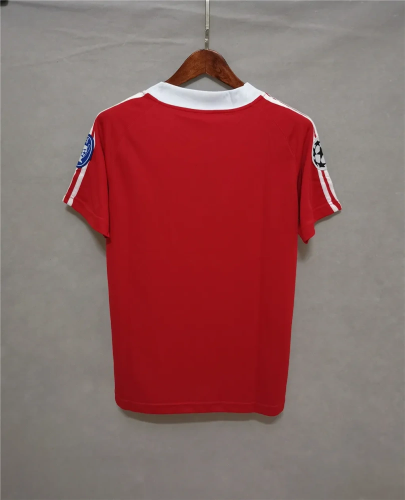 01-02 Bayern Munich Retro Jersey Home UCL