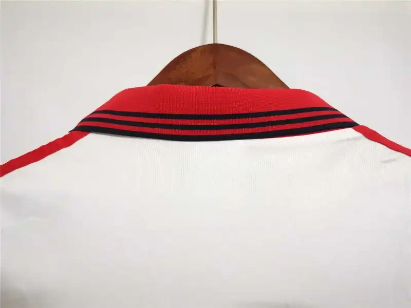 Bayern Munich 1998/00 Retro Jersey Away