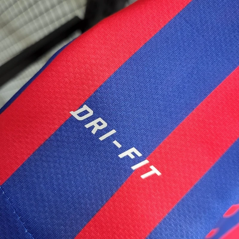 Nike Men Barcelona Retro Home Soccer Shirt 2011-12