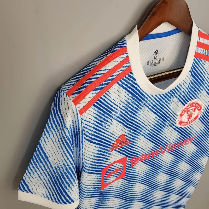 Retro  Manchester United Away Football Shirt 2021/2022