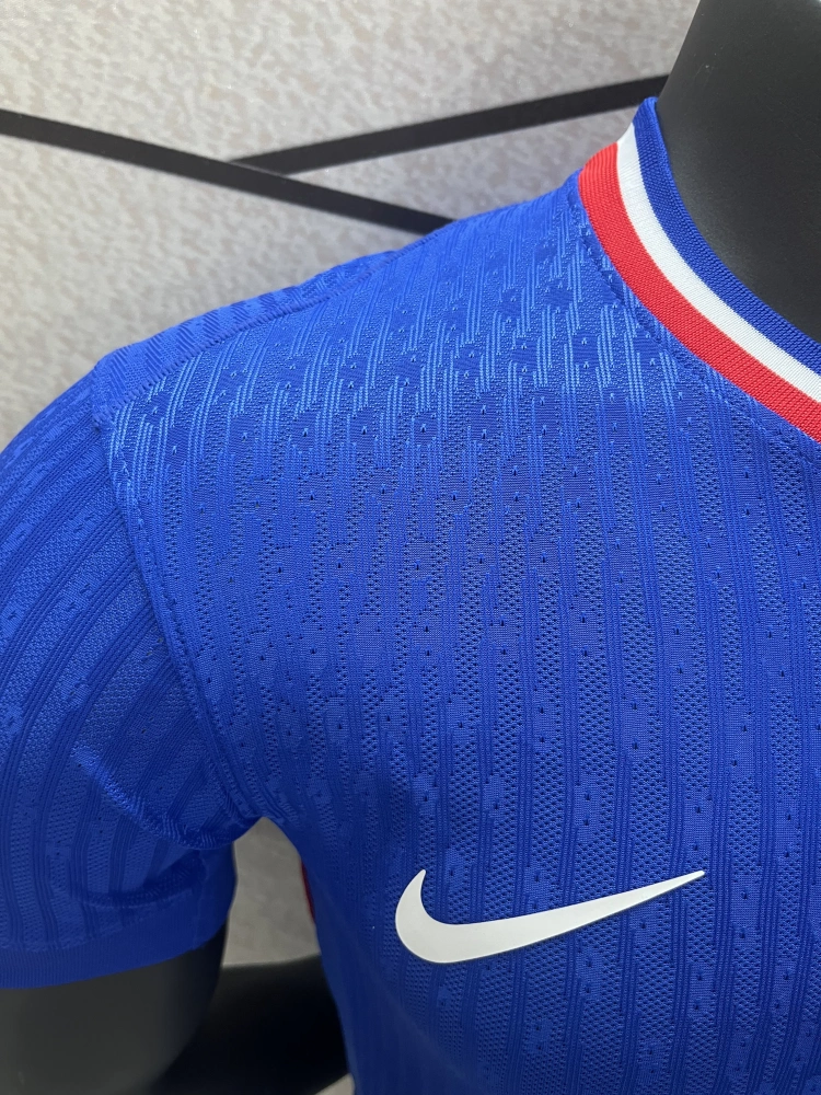 France Home Mbappe 10 Shirt 2024-2025 Player version Size：S-2XL Non-Customize
