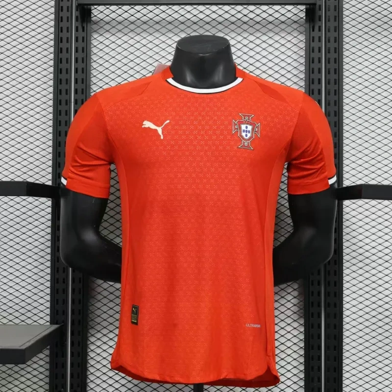 Portugal Home Ronaldo 7 （CR 7）Shirt  Euro 2024-2025 Fan / Player version  Size：S-2XL Non-Customize