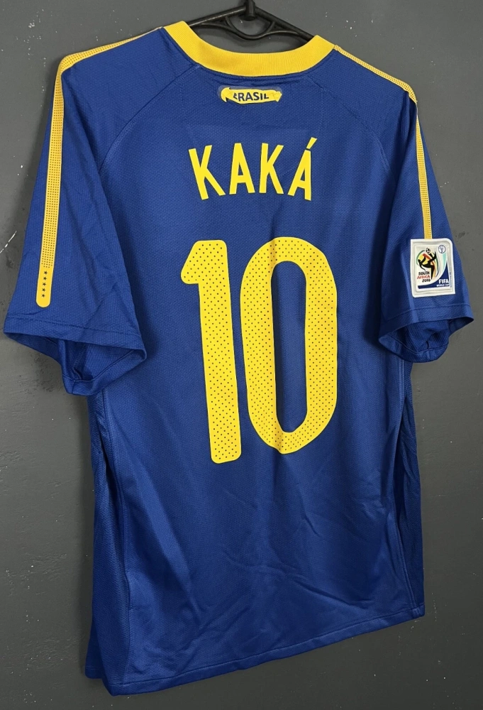 Retro Brazil National Team Kaka 10 Shirt 2010/2011 Non-Customize