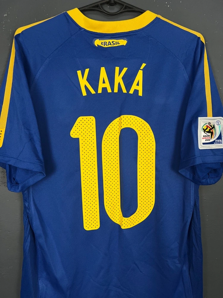 Retro Brazil National Team Kaka 10 Shirt 2010/2011 Non-Customize