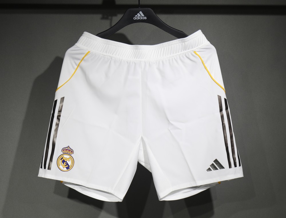 Real Madrid Home Soccer Shorts Player Version 25-26