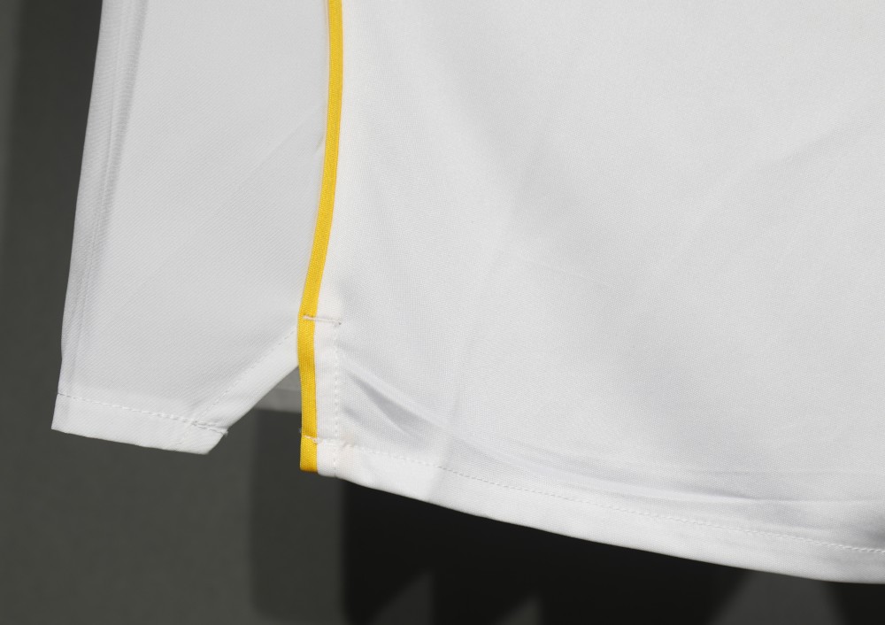 Real Madrid Home Soccer Shorts Player Version 25-26