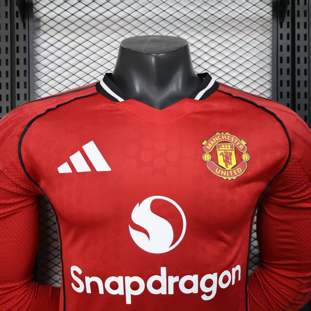 Manchester United Home Shirt Soccer Jersey Player Version Long Sleeve 25-26