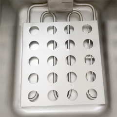 Fritadeira comercial digital de 4 kW com tanque duplo e temperatura ajustável.