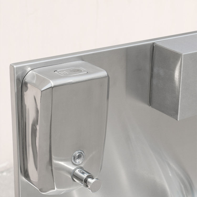 Lavatório de aço inoxidável com acionamento por joelho, modelo XTSC-SP, com cuba única, para cozinhas.