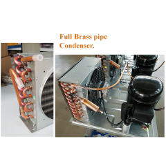 Refrigerador vertical comercial ARX2 de 1015 litros com duas portas para uso em restaurantes e cozinhas.