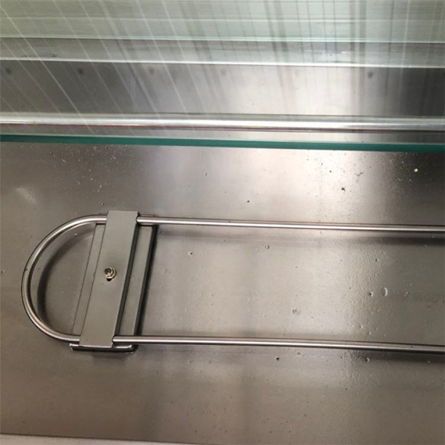 Baño María eléctrico de 3 bandejas D-DT-3A con protector de vidrio