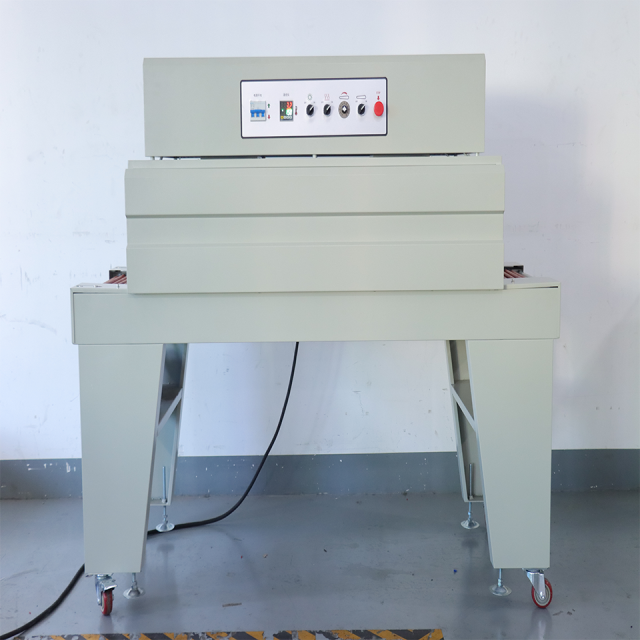 Máquina termorretráctil industrial con velocidad ajustable de 0 a 15 m mín.