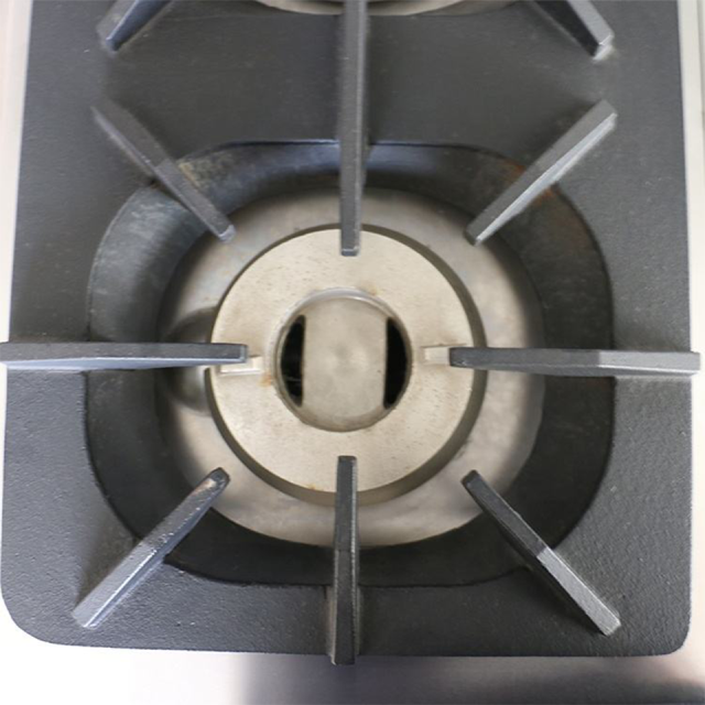 Efficient 4 Burner Gas Clay Pot Stove XKE for Restaurant and Catering Use