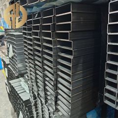 ท่อเหล็กสี่เหลี่ยมผืนผ้า