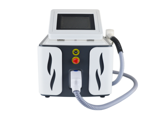 Three Wavelength 808nm diode laser(808nm,755nm,1064nm)