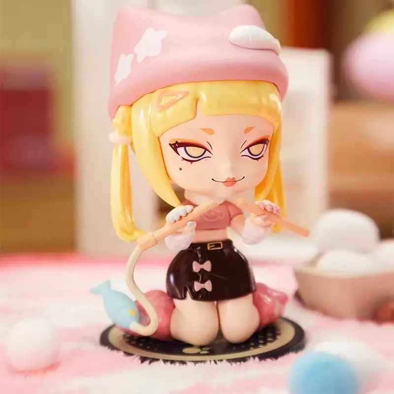 Gift for Girls' Birthday,Trendy toys Kaila X Blind Box Cool Girl Figurine Ornament,1 hidden edition toy  shows