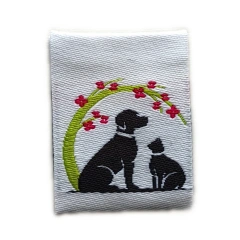 Dog and Cat Silhouette Pet Lover's Woven Apparel Label (24.5mm x 32mm center folded)