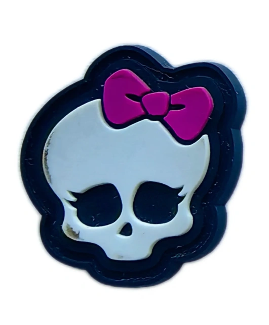 Kawaii Skull with Pink Bow PVC Patch – Cute Gothic Badge for Hats & Bags-Front Side
