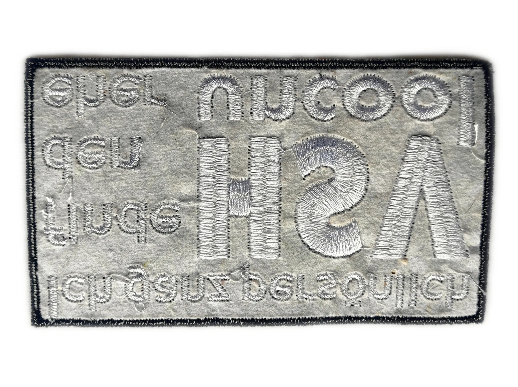 Custom Embroidered Patch Example: "Ich finde HSV eher uncool" Text-Back Side