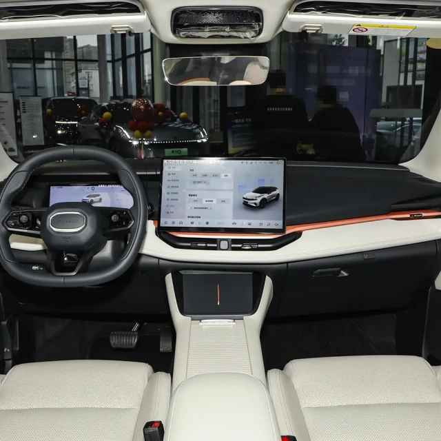 Lynk&co 06 EM-P,YDchinauto