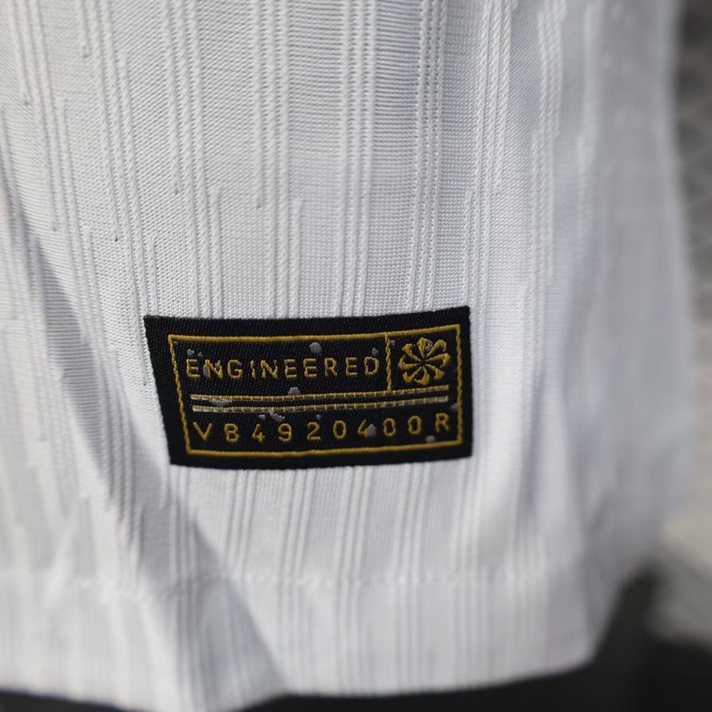 England Home Shirt 2025-26 - Player Edition