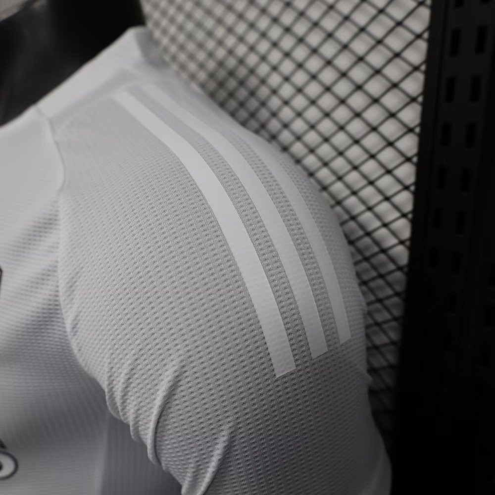 Arsenal special edition white jersey for the 2025-26 season - player version