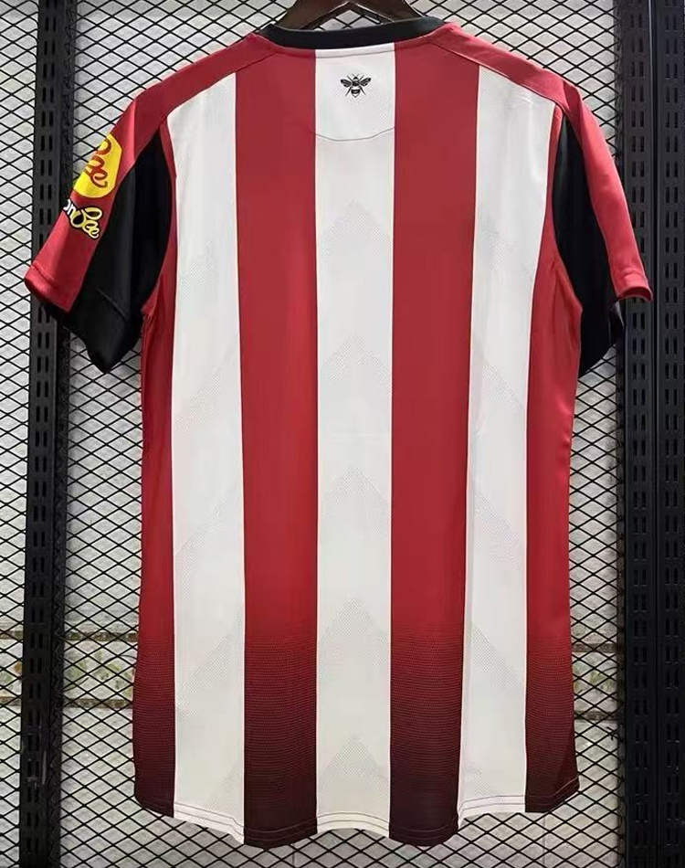2024-2025 Brentford's home jersey
