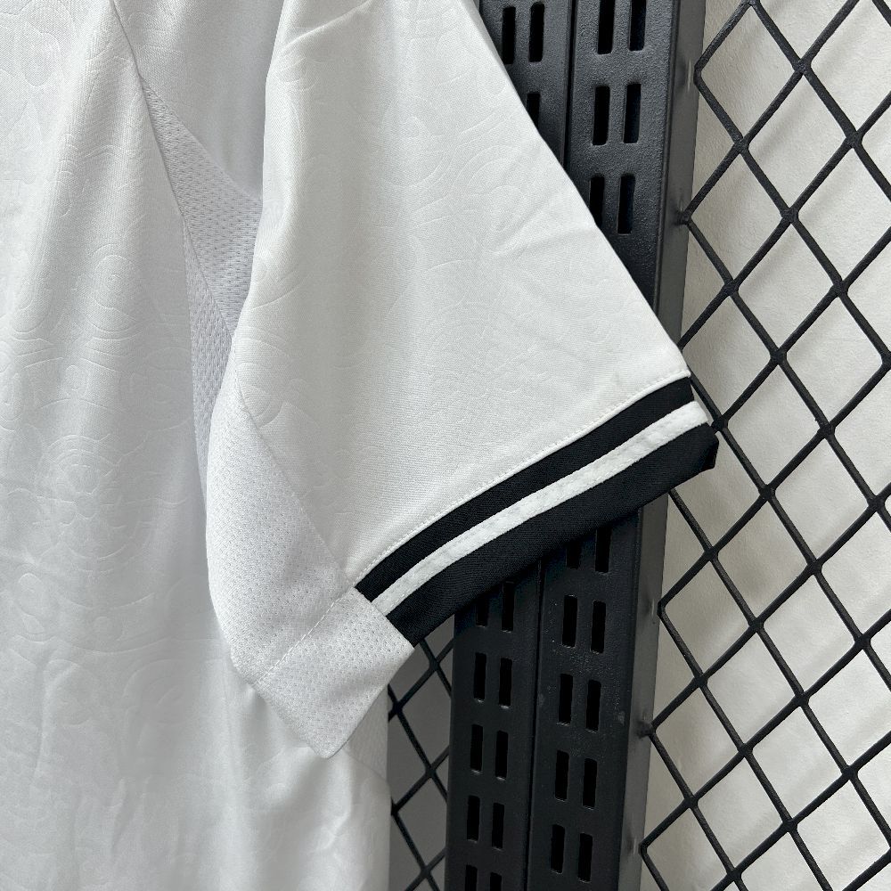 Fulham 2025/26 Home Jersey