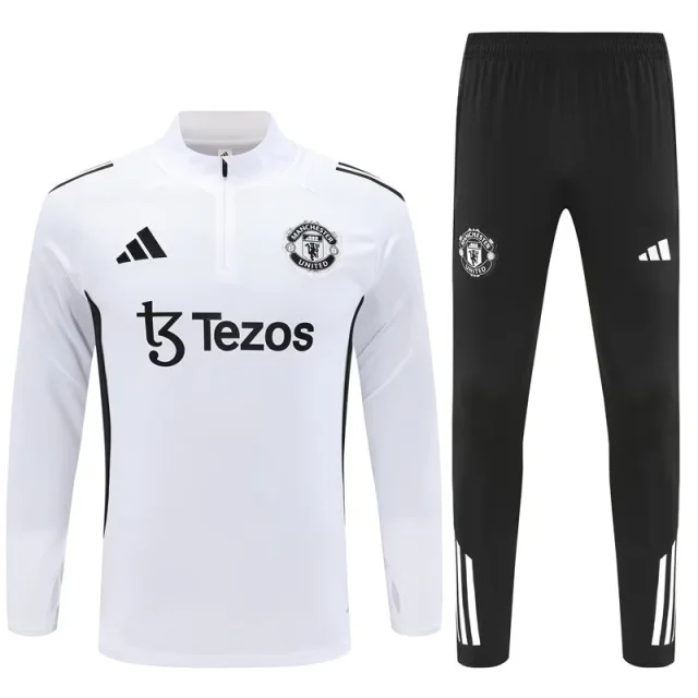 2025-26 Manchester United white and purple half-zip kit