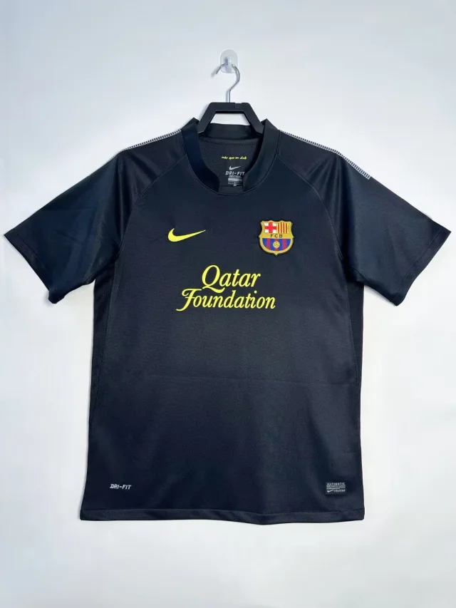 2011/12 Barcelona Jersey - Retro Edition