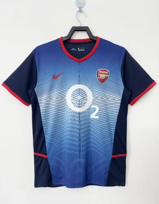 2002/04 Arsenal Away Shirt - Retro Edition