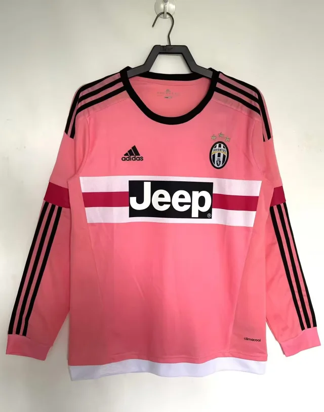 2015-16 Juventus Away Pink Long Sleeve Shirt - Vintage