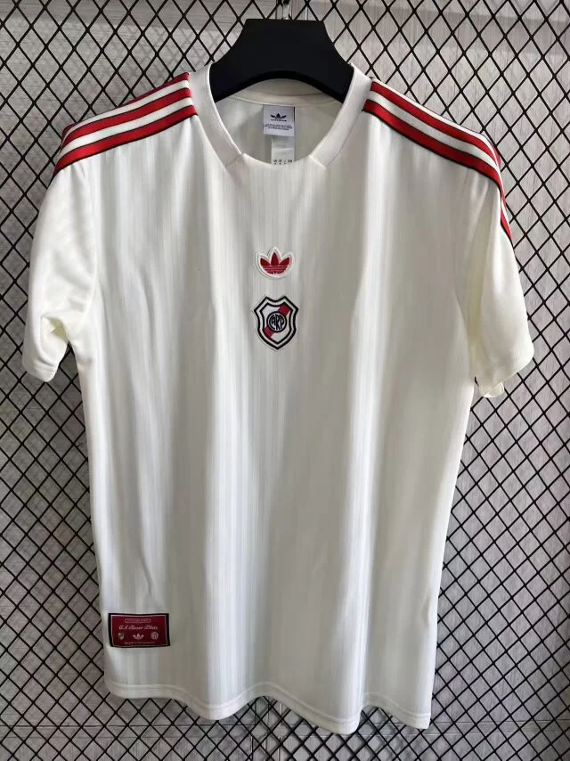 2025-26 River Plate Retro T-Shirt - Fan Edition