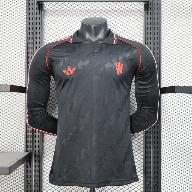 2025-26 Manchester United Retro Style Long-Sleeve Jersey - Player Edition