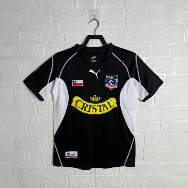 Temporada 03 - Camiseta Colo-Colo - Versión retro