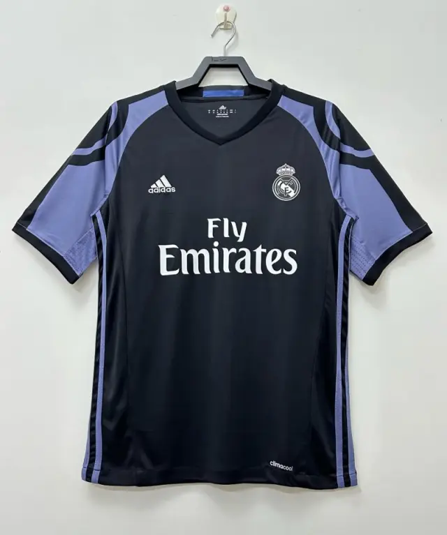 16-17 Real Madrid away kit (second version) Retro Edition