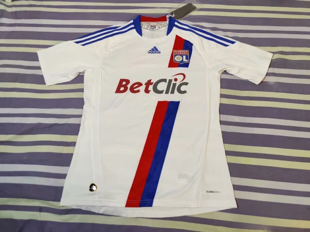 2010-11 Lyon Retro Jersey