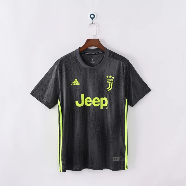 18-19 Juventus Away Retro Jersey (Fan Version)