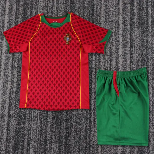 2004 Portugal home kit (children's size) Retro Edition