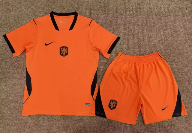 2026-27 Netherlands Fan Edition Jersey & Shorts Set (Adult)