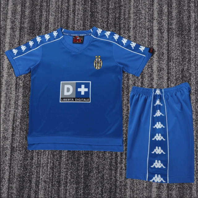 99-00 Juventus away kit (children's size) Retro Edition
