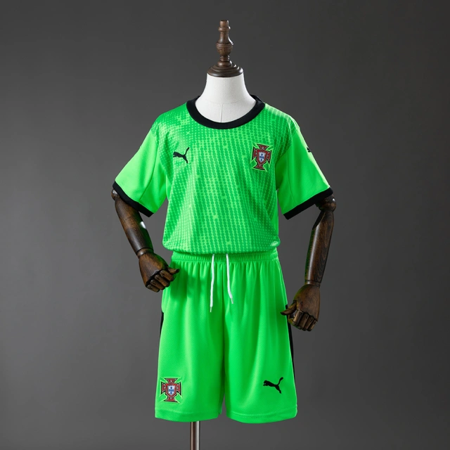 2026-2027 Portugal World Cup Goalkeeper Children's Kit