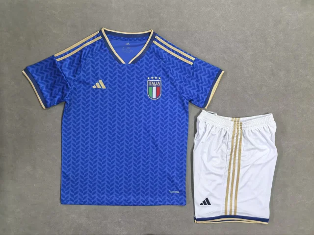 2026-27 Italy Fan Edition Jersey & Shorts Set (Adult)