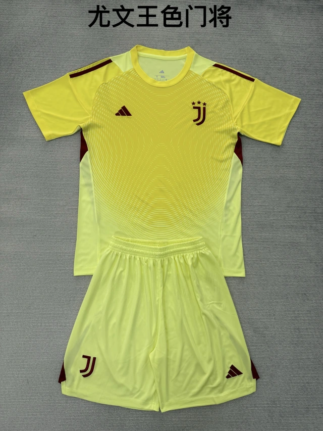 25-26 Juventus Goalkeeper Yellow Children's Suit - Fan Version
