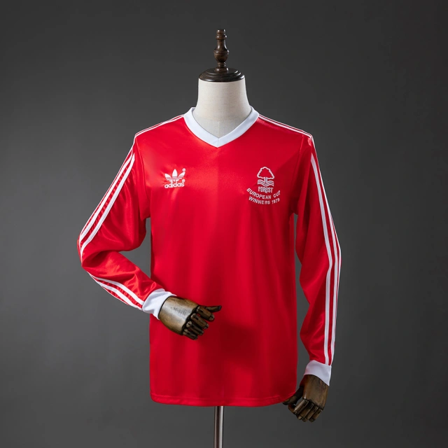 1977/80 Season - Nottingham Forest Away Long-Sleeve Kit - Retro Version