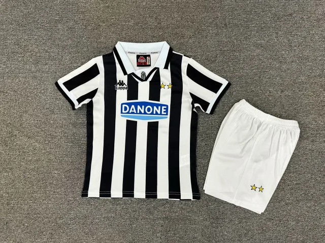 1994–95 Juventus Home Retro Jersey Kids' Kit (Fan Version)